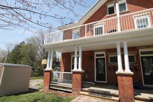 211 Paisley St - Photo 1 of 1