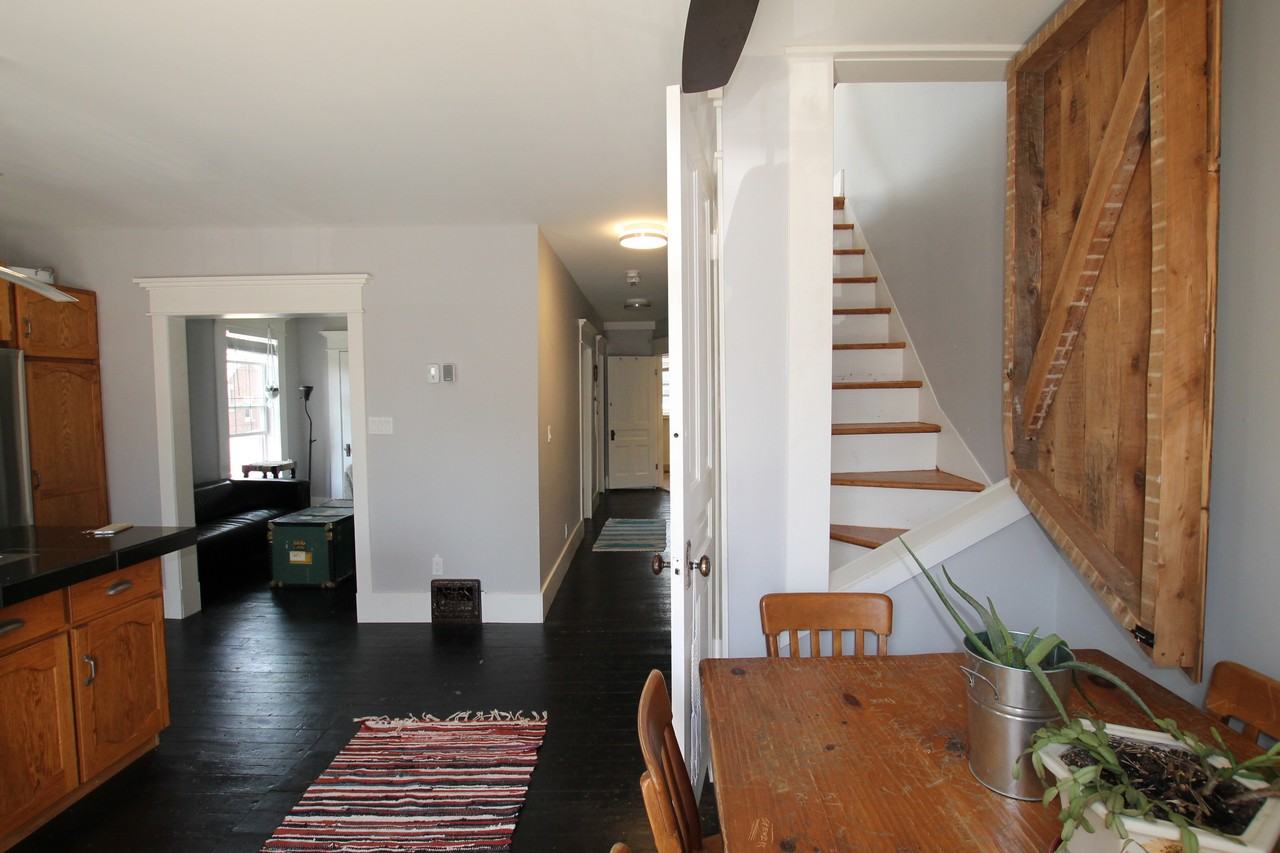 211A Paisley Street - Photo 6 of 16