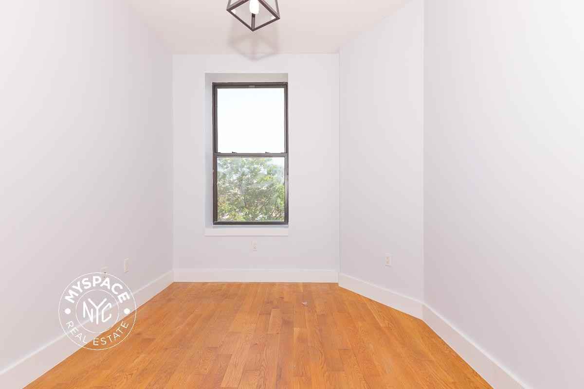 462 Pulaski St #2B - Photo 5 of 14