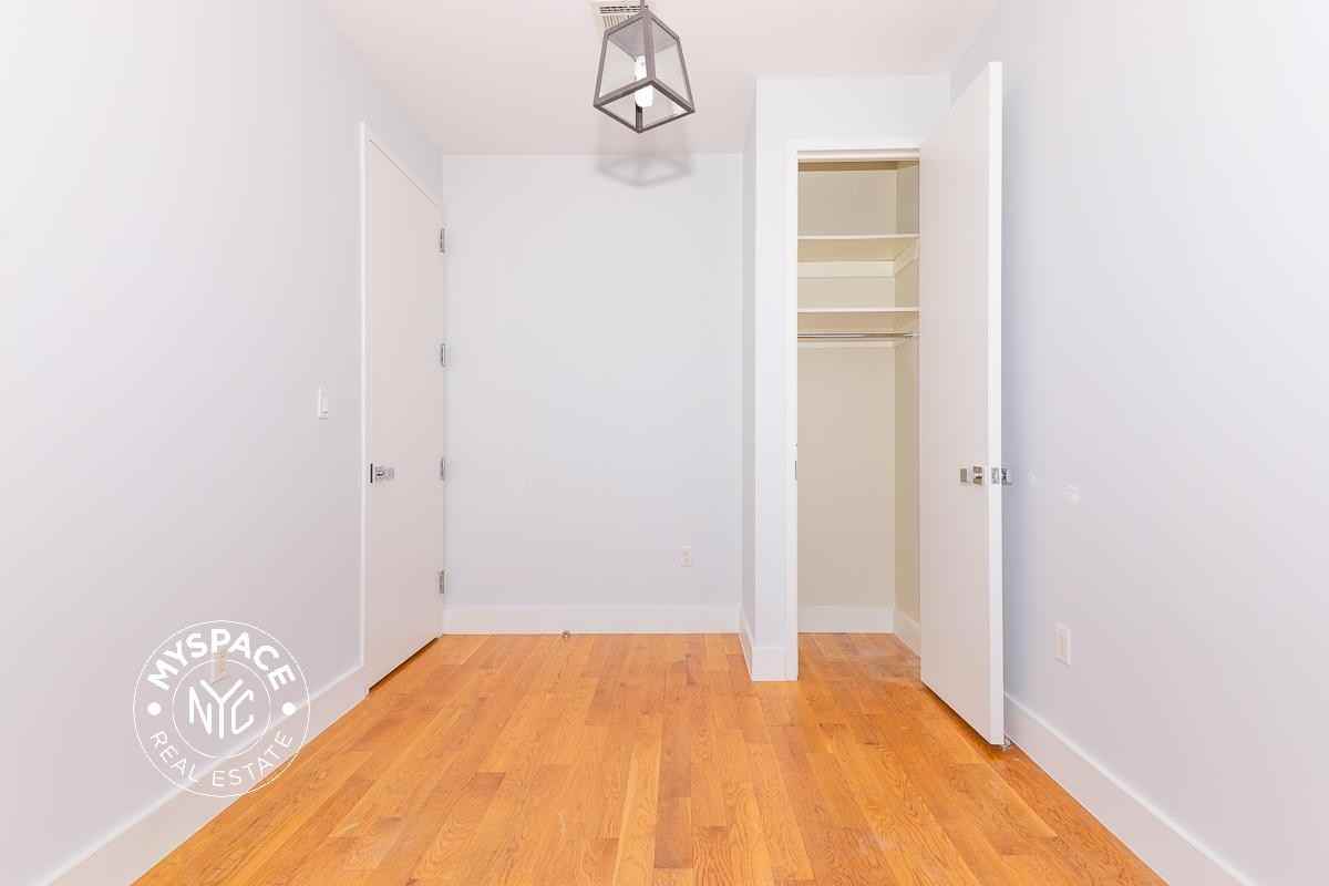 462 Pulaski St #2B - Photo 6 of 14