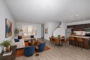 featured image of 72 W Santa Clara St