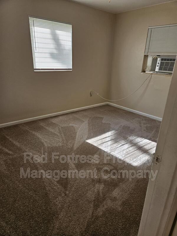 201 Alabama Rd S - Photo 6 of 8