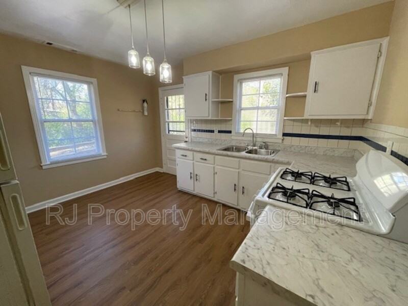 3542 Millington Rd - Photo 4 of 13