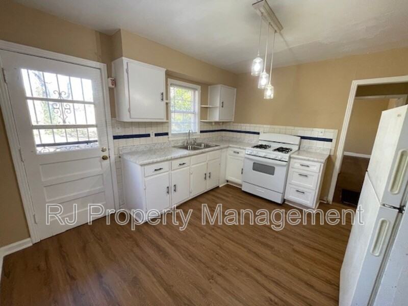 3542 Millington Rd - Photo 5 of 13