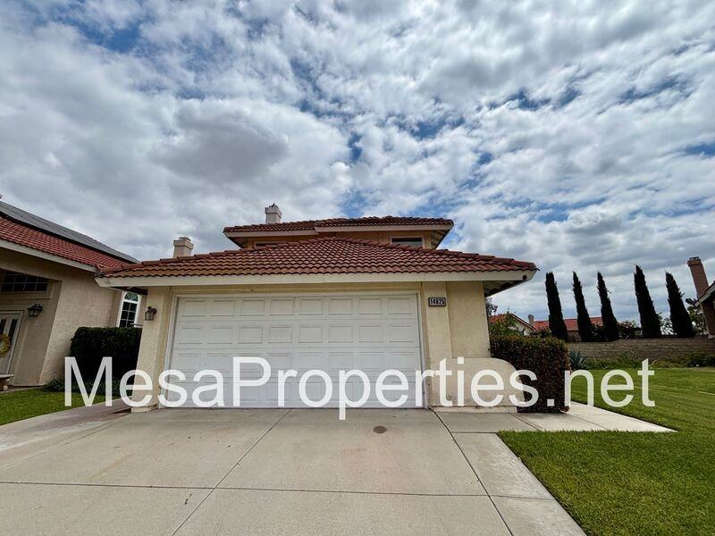 14925 Dandelion Ct - Photo 2 of 24