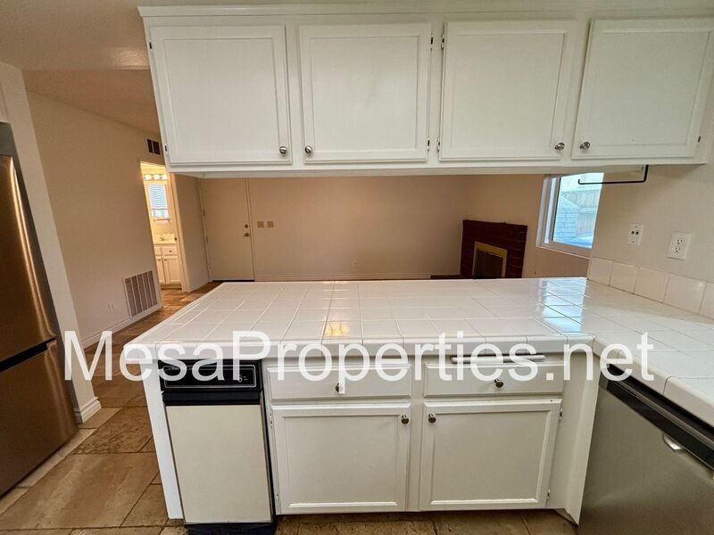 14925 Dandelion Ct - Photo 4 of 24