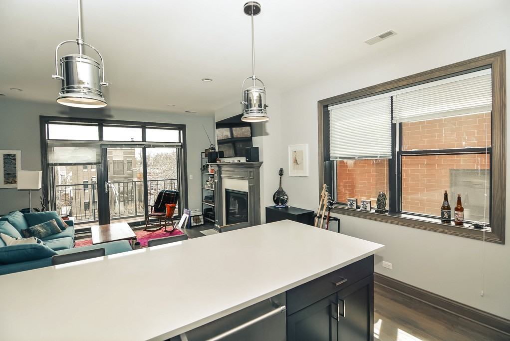 4324 N Ashland Ave #1 - Photo 5 of 20