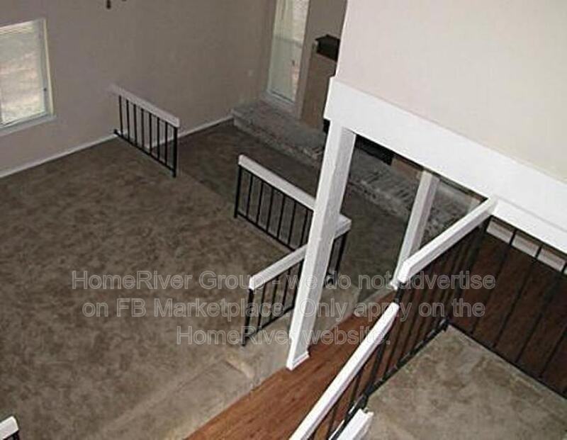 802 Mockingbird Cir - Photo 3 of 3