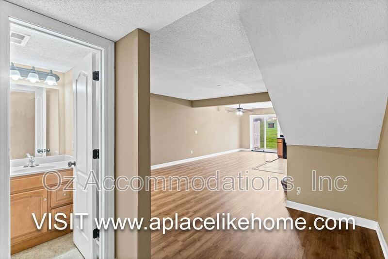 805 Sw Imperial Ln - Photo 7 of 35