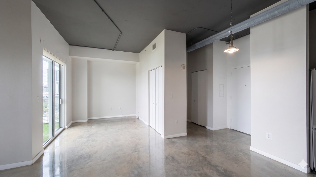 10 Southwest South River Drive #1207 - Photo 7 of 26