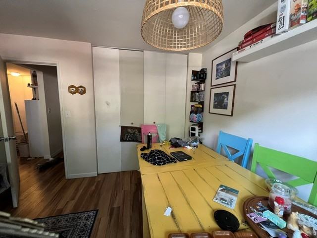 7522 North Greenview Avenue #209 - Photo 6 of 10