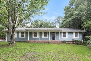 2906 Elizabeth Ln - Photo 1 of 1