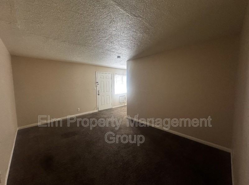 2101 Sunrise Ave - Photo 2 of 8