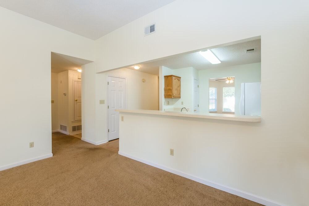 5892 Alexandria Ln - Photo 5 of 18