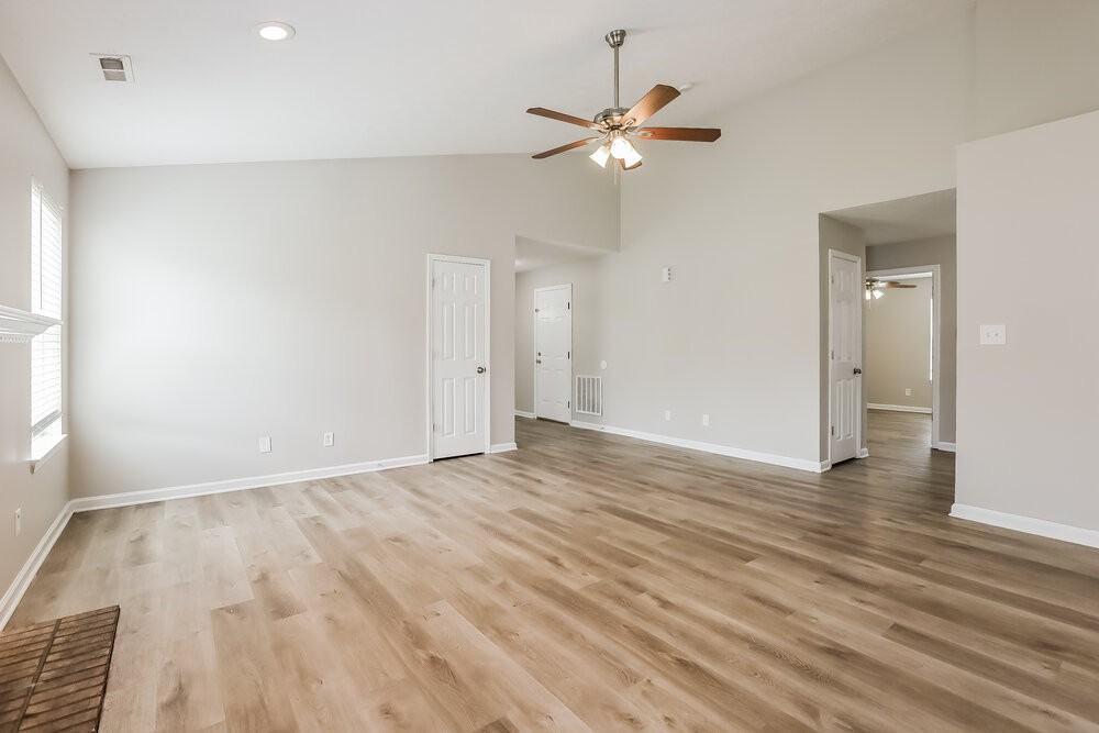 6430 Glory Maple Ln - Photo 4 of 19
