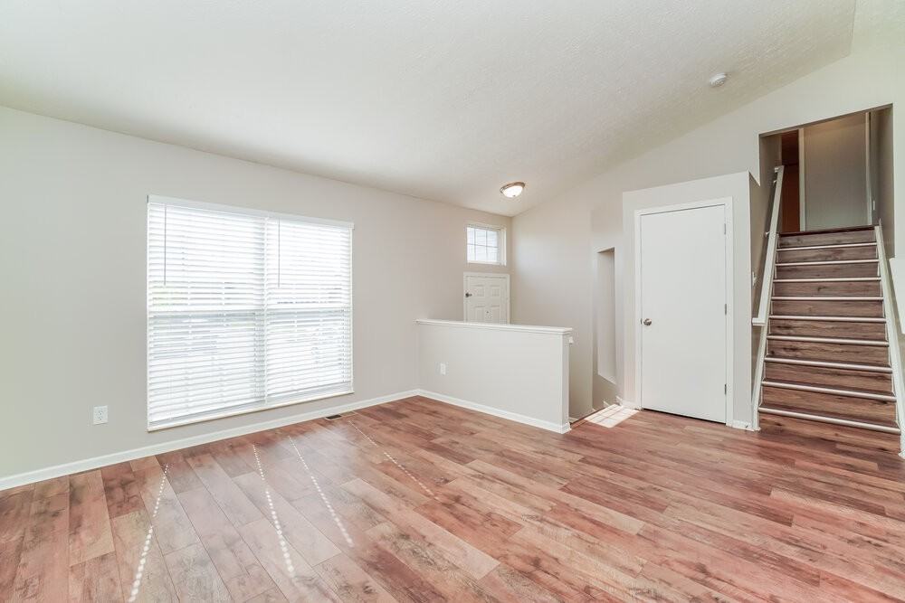 5664 Dashshund Ct - Photo 5 of 18
