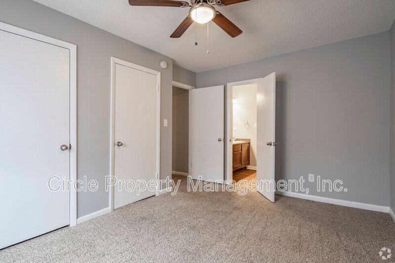 2021 Highridge Dr Sw #13B - Photo 4 of 9