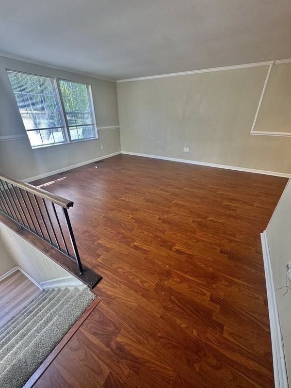 4020 Laurelwood Rd - Photo 3 of 19