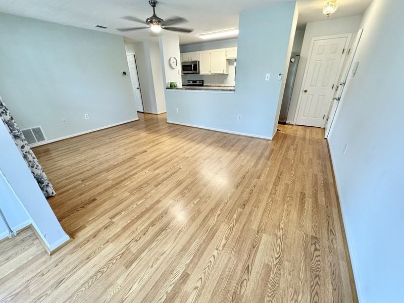 9352 Castle York Ct #7 - Photo 2 of 14