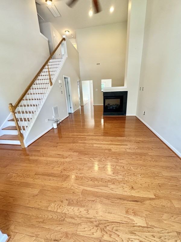 2409 Silver Lake Ter - Photo 7 of 20
