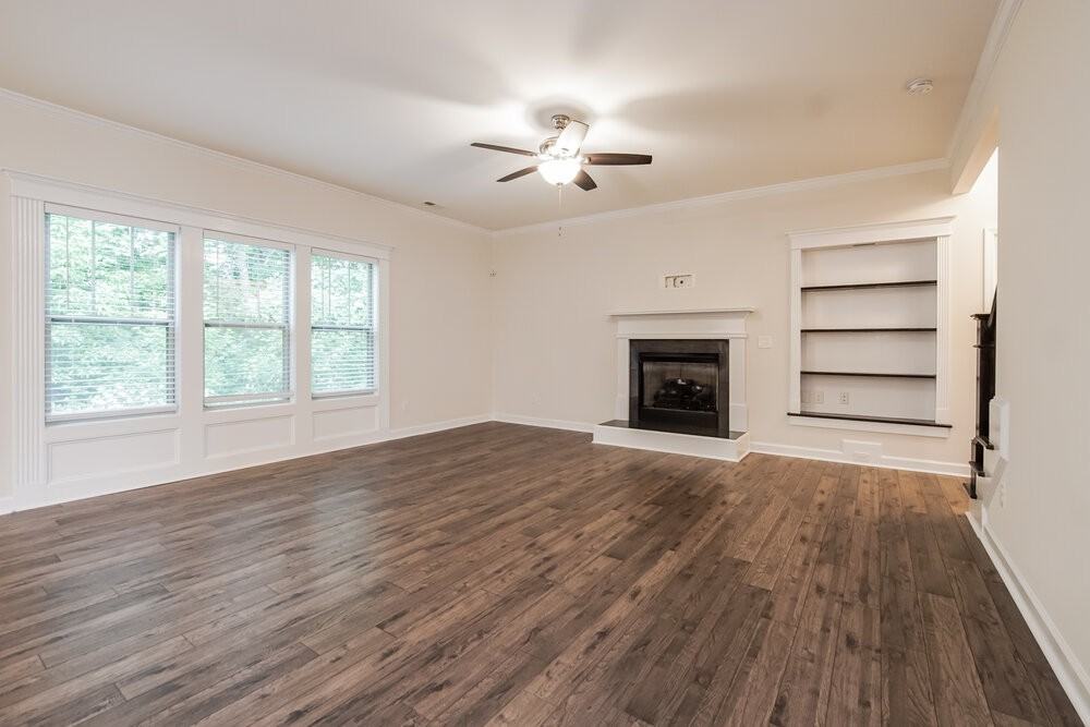 39 Grand Manor Ct - Photo 5 of 17