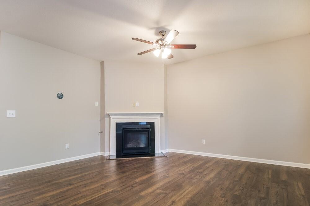 365 Beau Tisdale Dr - Photo 4 of 19