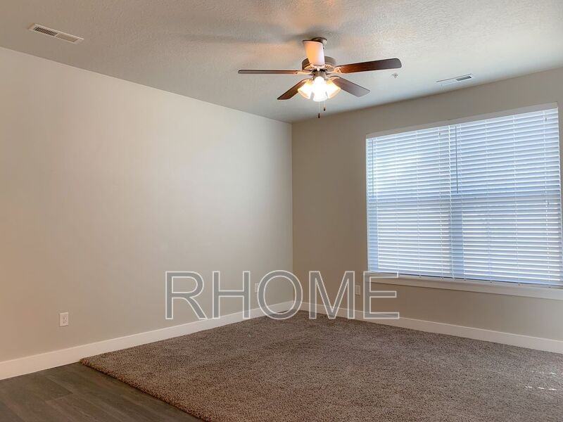 13219 S Dominica Ln #F101 - Photo 5 of 12