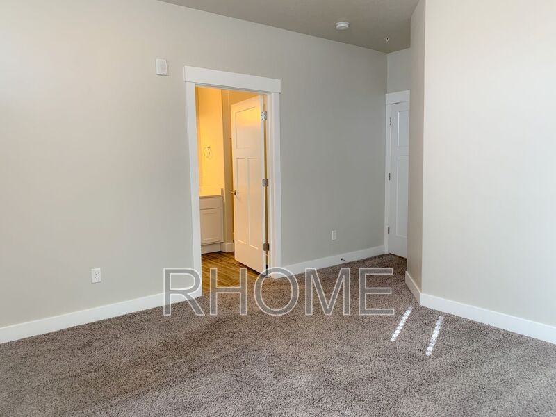 13219 S Dominica Ln #F101 - Photo 7 of 12