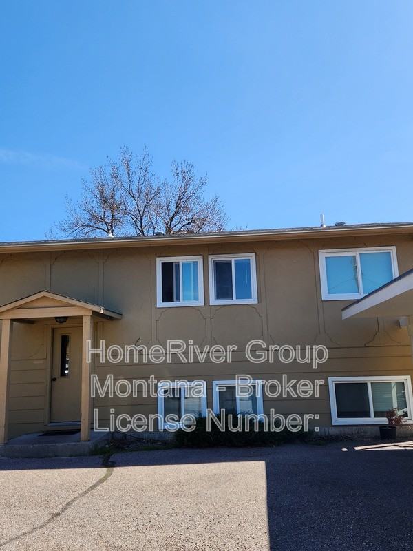 909 Pattee Creek Dr #E - Photo 2 of 9