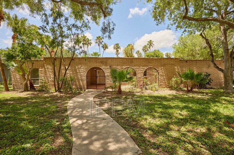 5108 Manana Cir - Photo 2 of 27