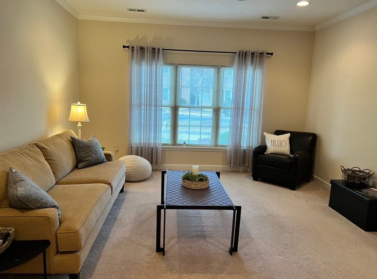 The Hillside - Photo 2 of 10