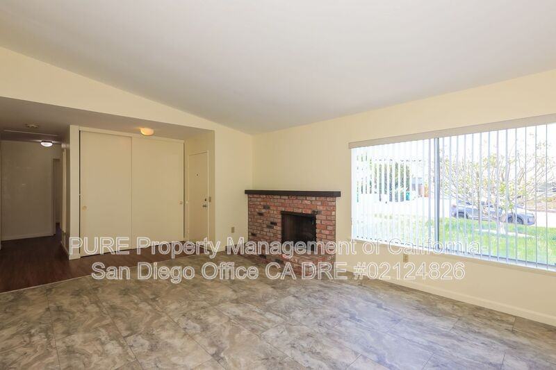 6386 Amberly St - Photo 5 of 15