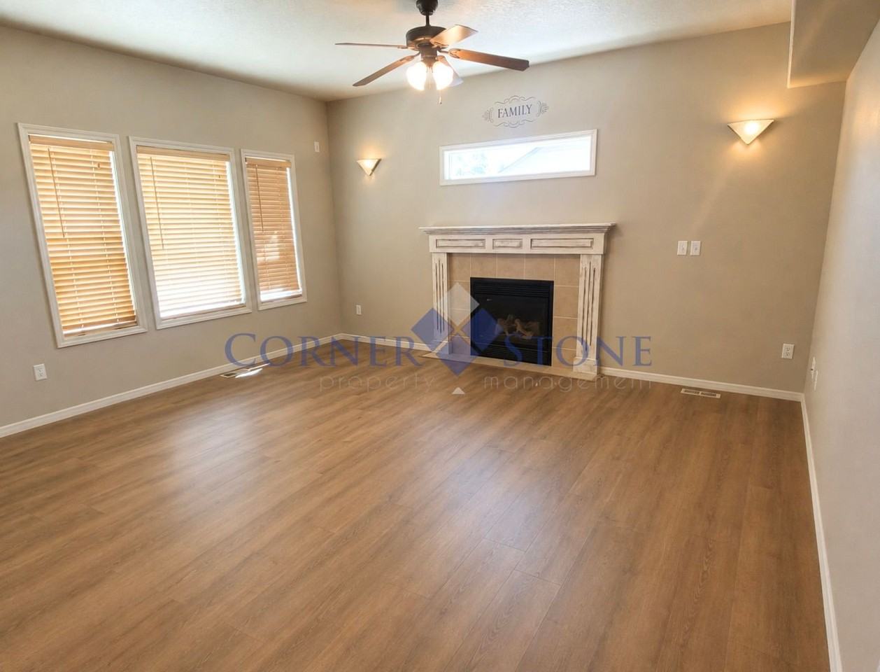 2001 W Garden Ave - Photo 3 of 21