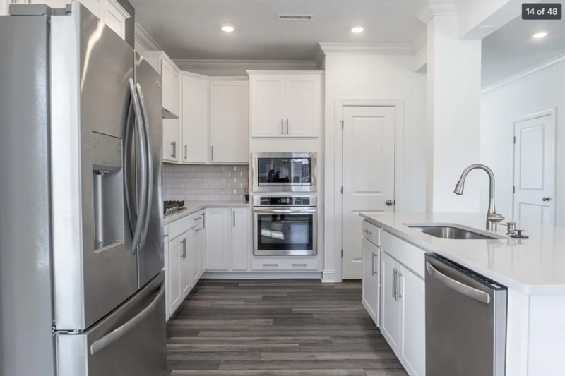 1441 Hazelnut Ridge Ln - Photo 5 of 40