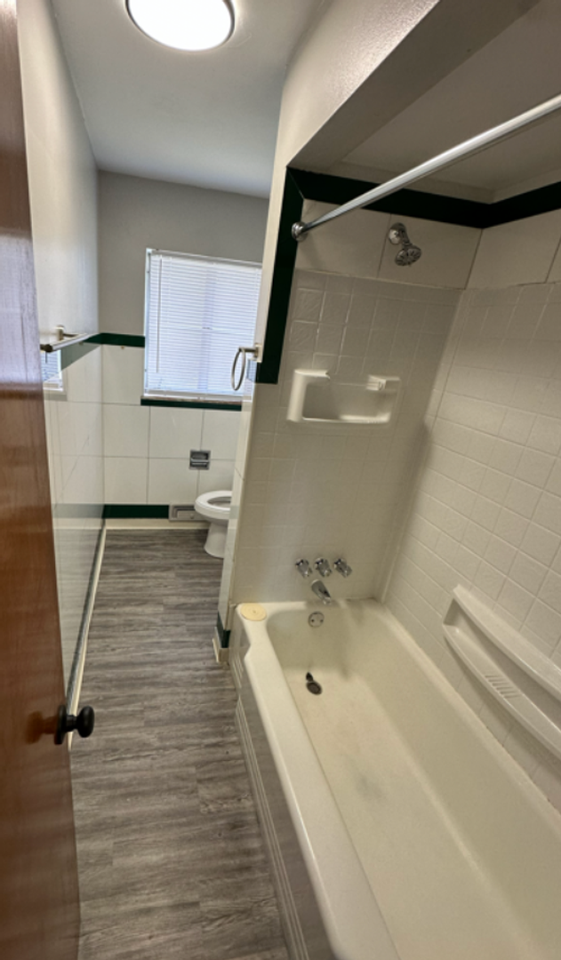 Where comfort, convenience, and classic charm come together! - Photo 4 of 5