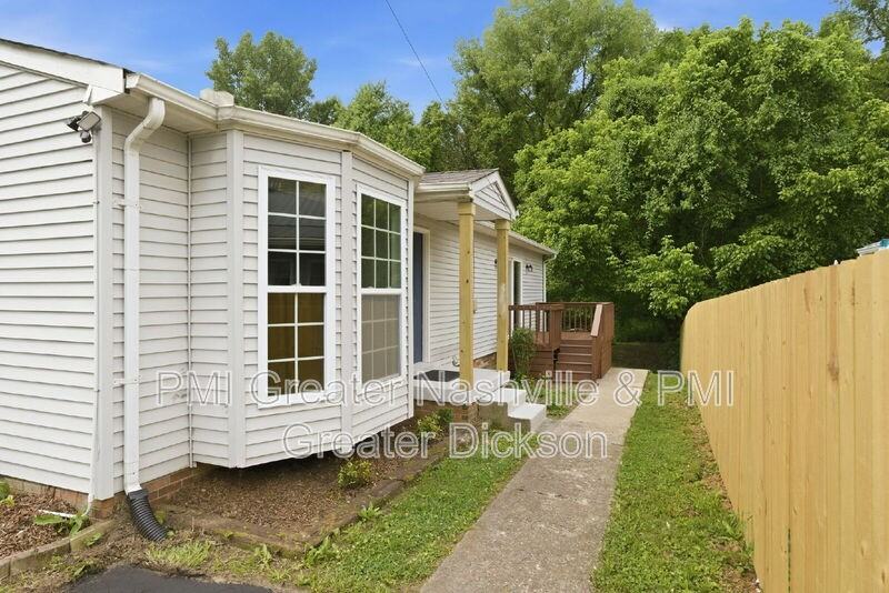 3051 Casa Dr - Photo 2 of 32