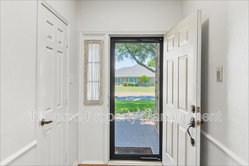 5407 Ledgestone Dr #5405 - Photo 2 of 26