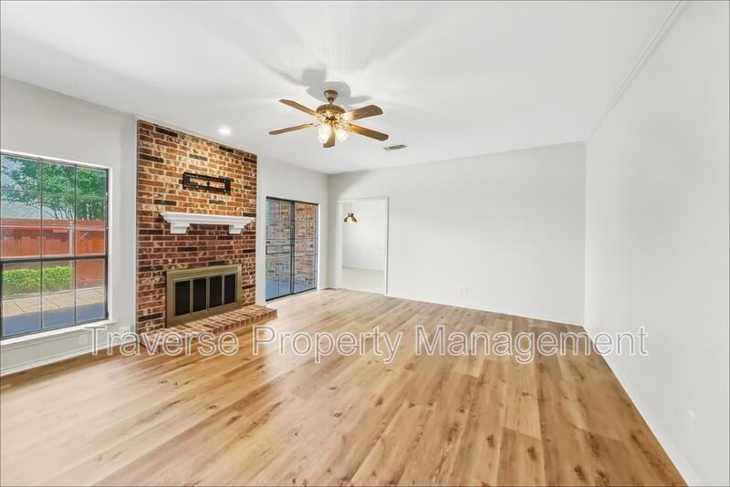 5407 Ledgestone Dr #5405 - Photo 5 of 26