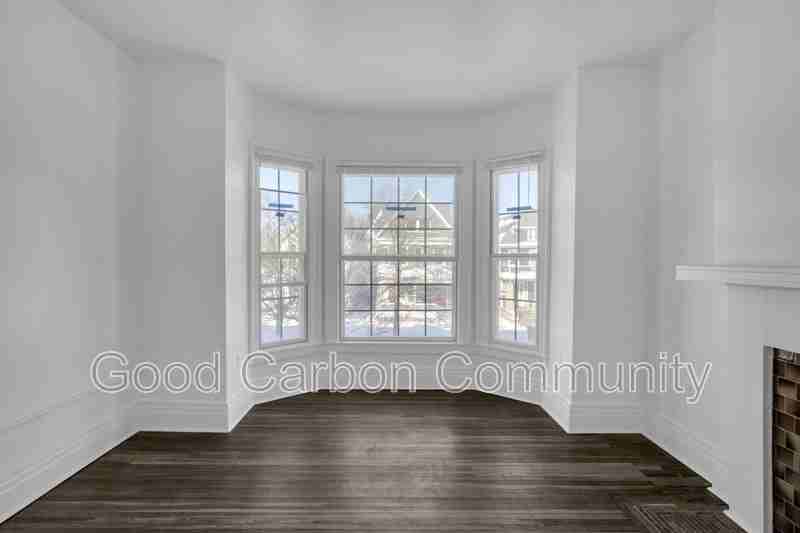 346 Bryant St - Photo 2 of 19