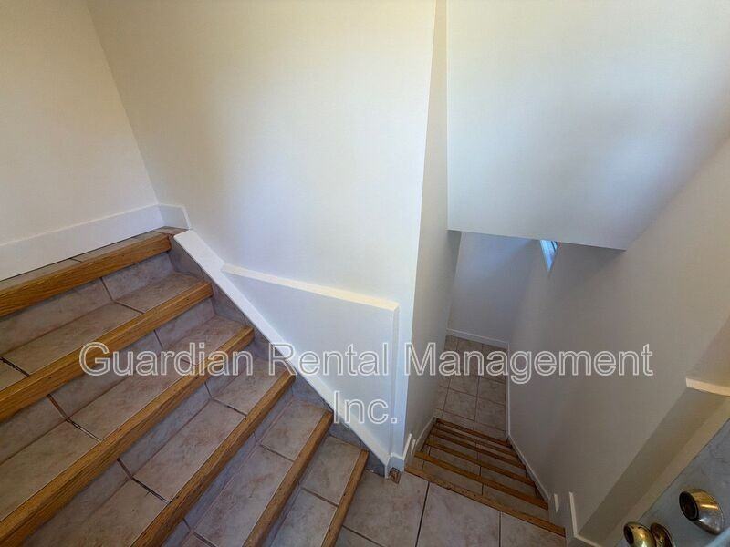 10 Elm St #2 - Photo 2 of 13