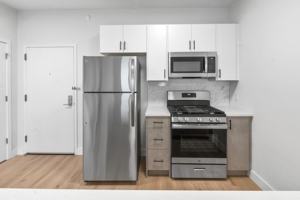 featured image of 407 Highland Ave