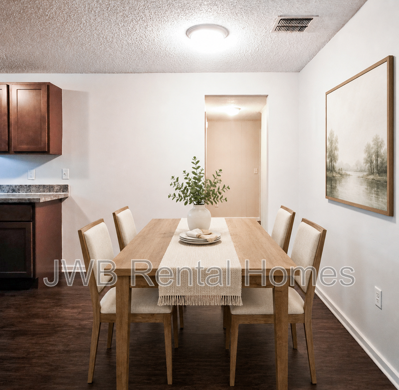 1327 Eagle Cove Rd - Photo 5 of 12