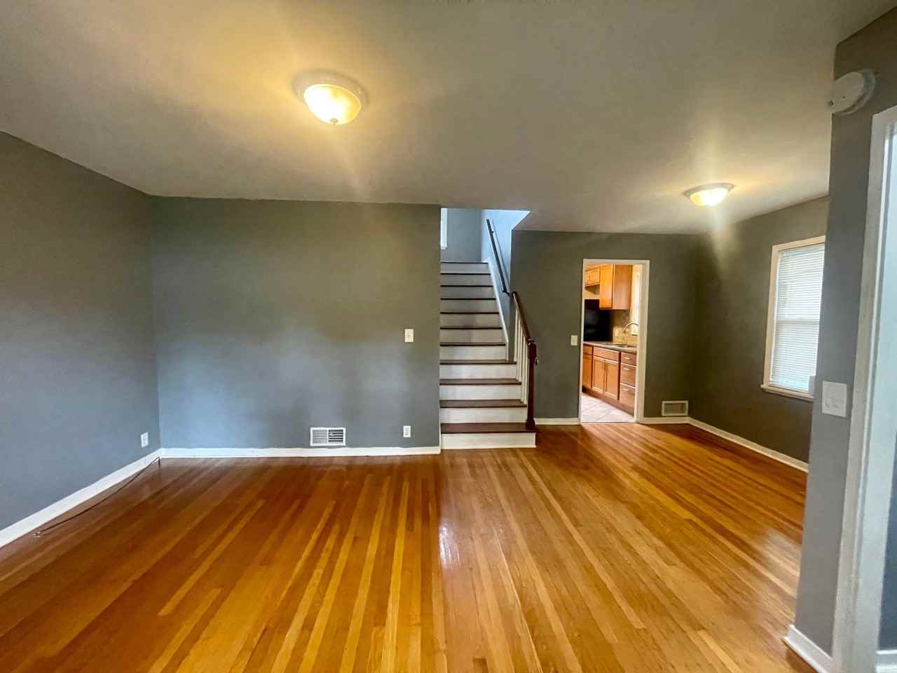 151 Eastmoreland Drive - Photo 4 of 22