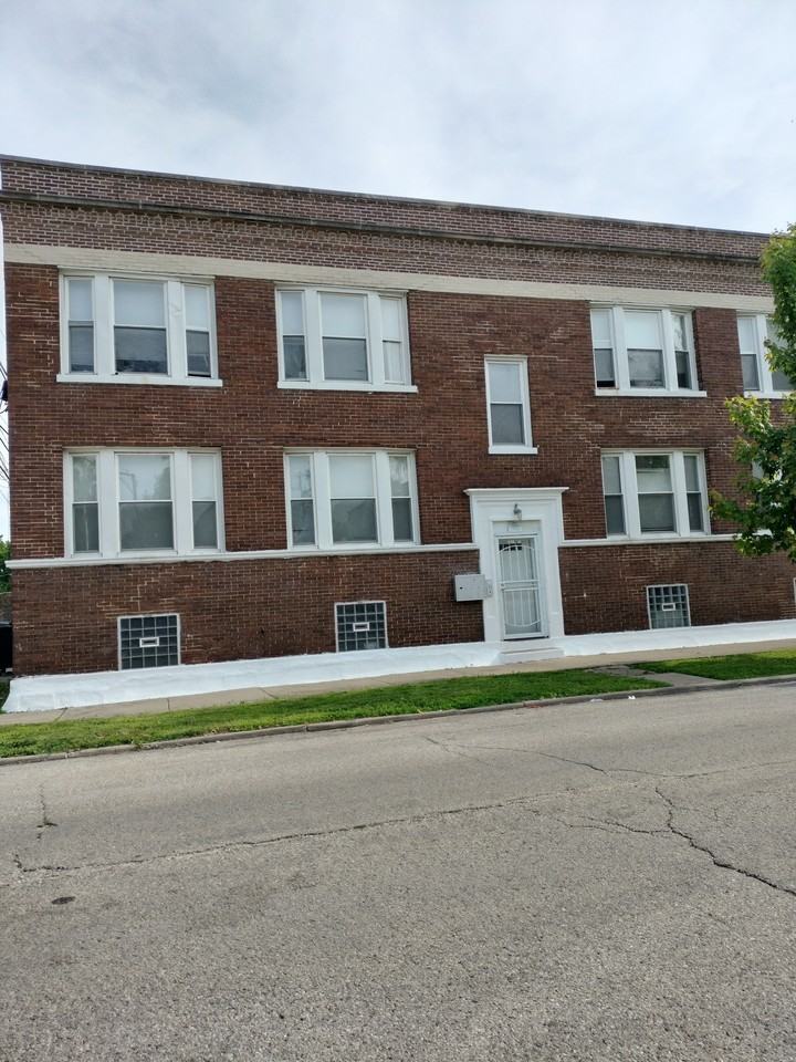 6601 South Bishop Street - Photo 2 of 17