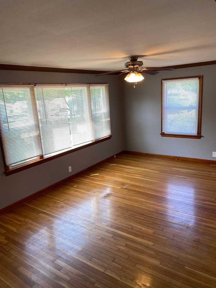 1253 Avant Dr - Photo 3 of 12