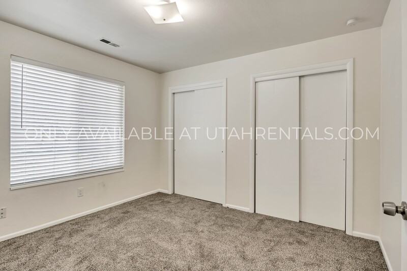 255 E Center St #10 - Photo 4 of 17