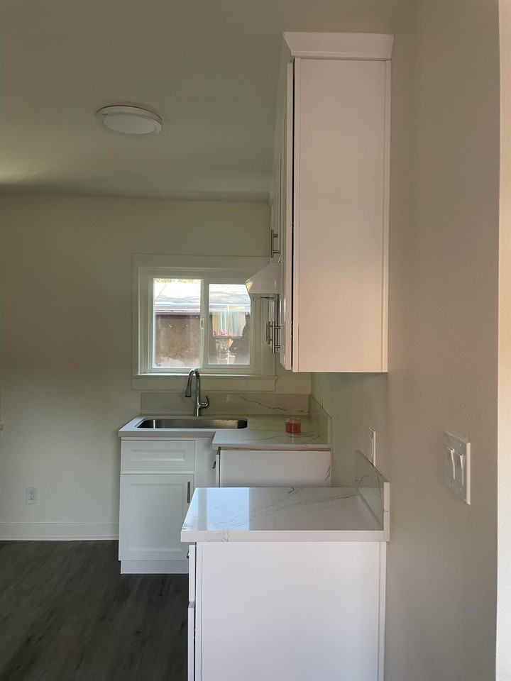 1030 North Raymond Avenue (21 UNITS) - Photo 3 of 11