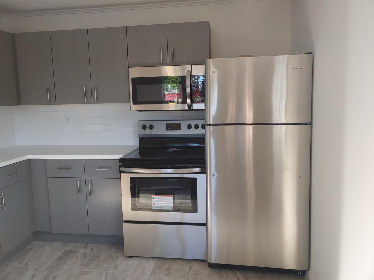 525 Allegheny River Boulevard - Photo 2 of 8
