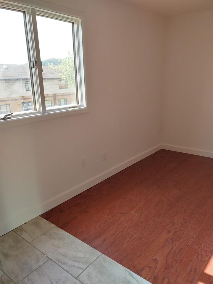 525 Allegheny River Boulevard - Photo 5 of 8