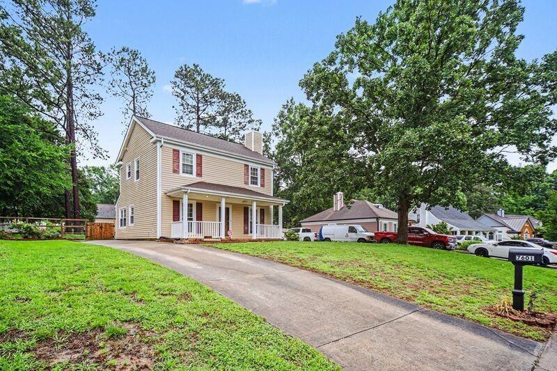 7601 Swedish Ivy Ln - Photo 3 of 27